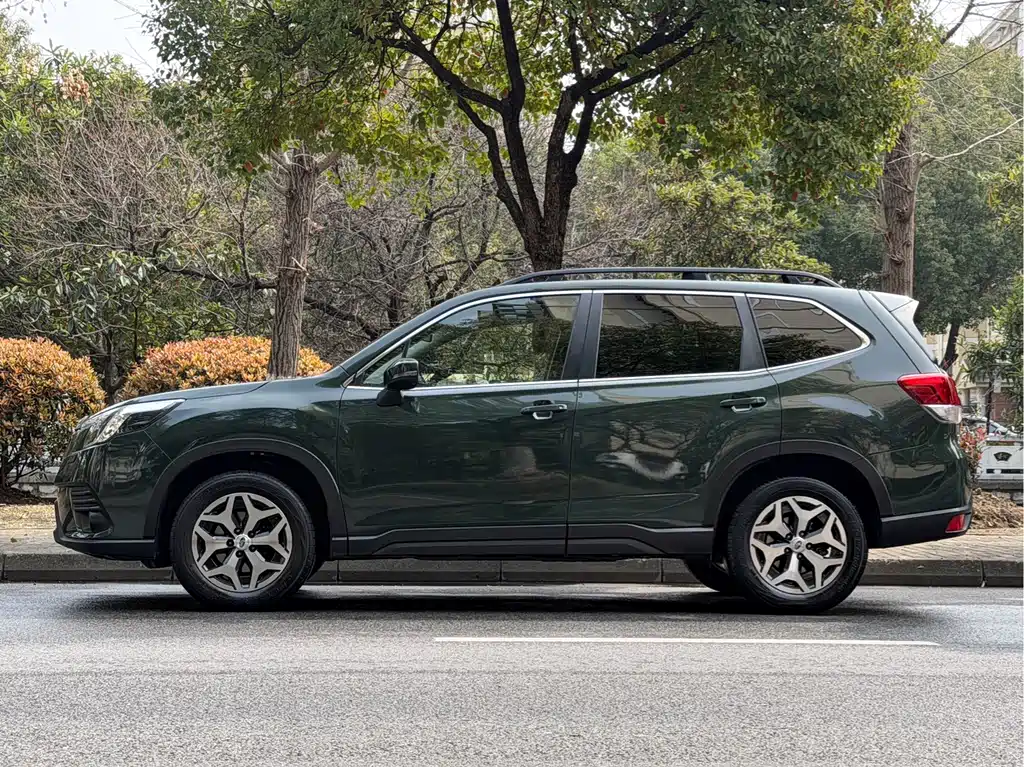 Subaru Subaru Forester 2022 2.0i AWD Premium EyeSight 2022 - thumbnail 5