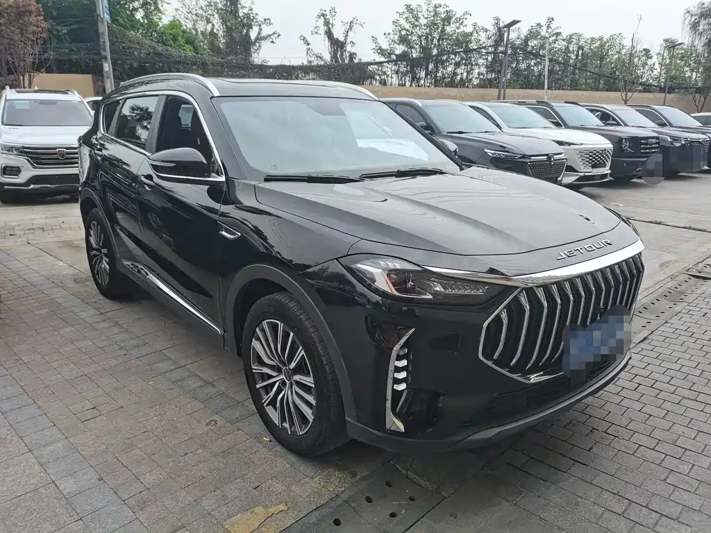 Jetour Jetour X70 PRO 2023 1.6T DCT Joyful PRO 7-seater 2023 - thumbnail 3