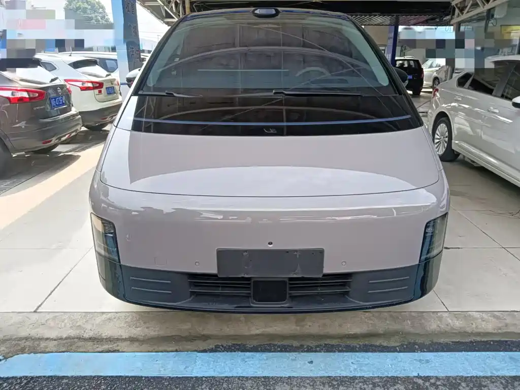 Li Auto Li MEGA 2025 Home Family Special Edition 2025 - thumbnail 2