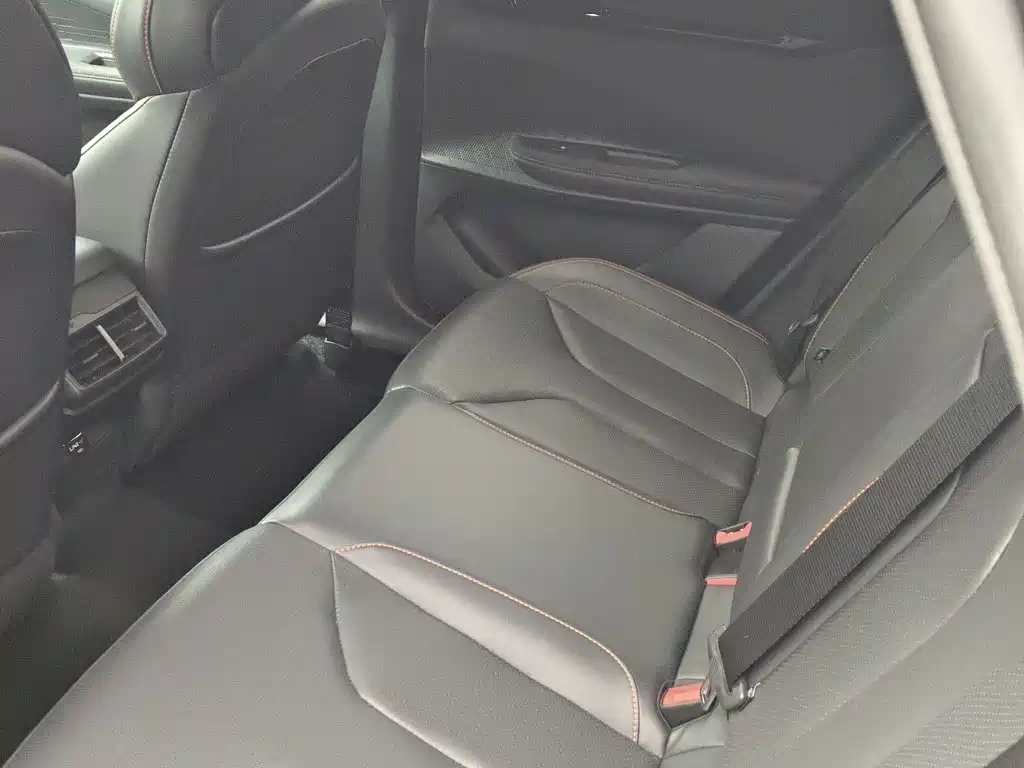 Changan Changan UNI-V 2022 2.0T Swift Edition 2022 - thumbnail 12