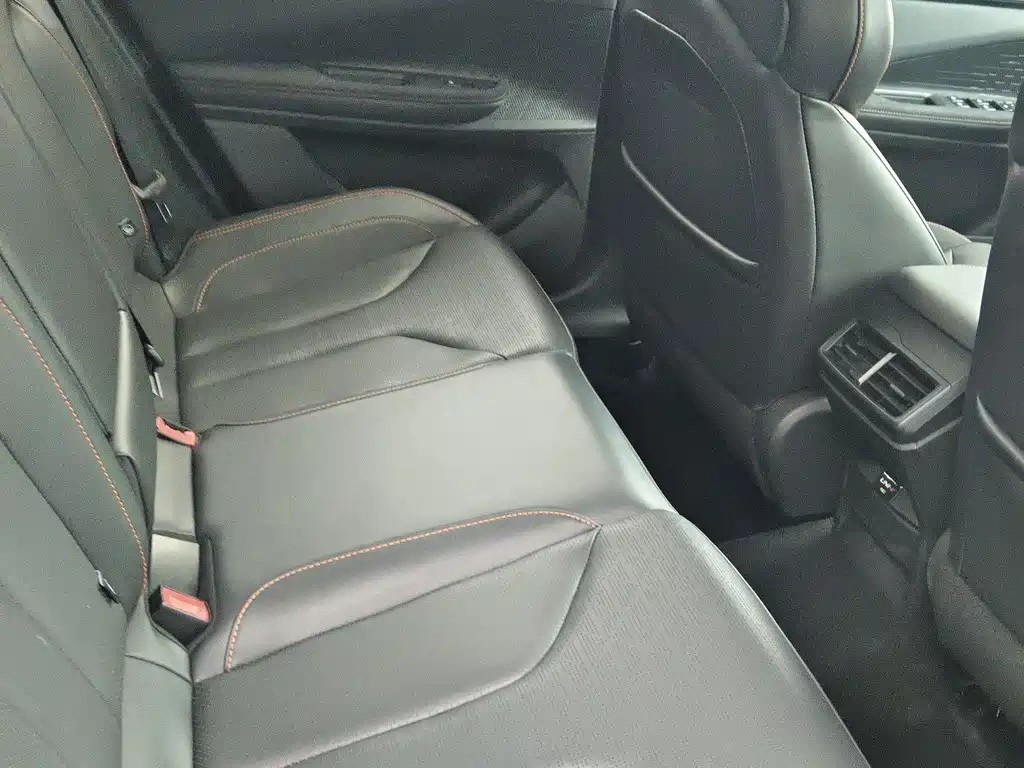 Changan Changan UNI-V 2022 2.0T Swift Edition 2022 - thumbnail 15
