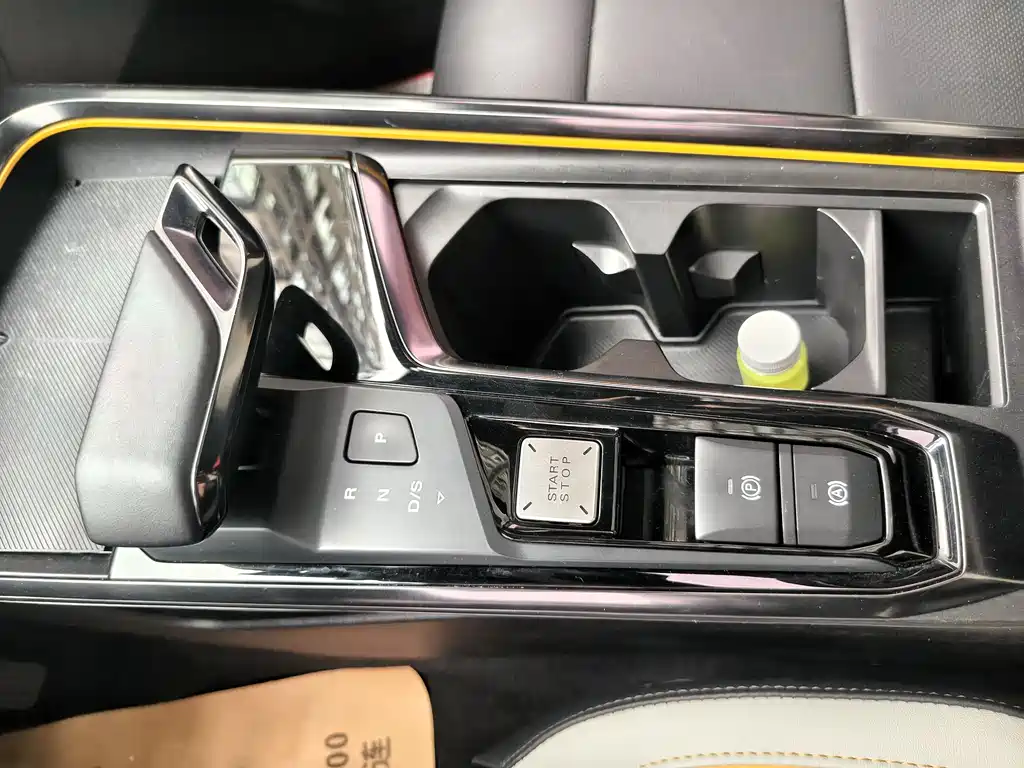 MG (Morris Garages) MG5 Scorpio 2022 1.5T Trophy Sport Luxury Edition 2022 - thumbnail 10
