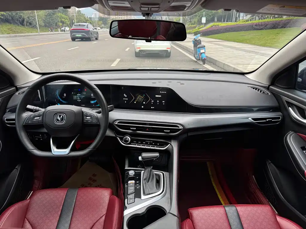 Changan Yi Dong 2022 PLUS Blue Whale NE 1.4T GDI DCT Premium Edition 2022 - thumbnail 14