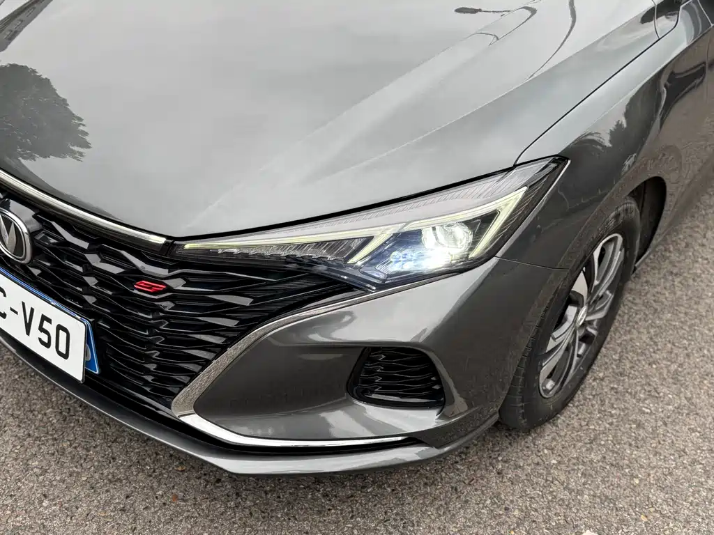 Changan Yi Dong 2022 PLUS Blue Whale NE 1.4T GDI DCT Premium Edition 2022 - thumbnail 17