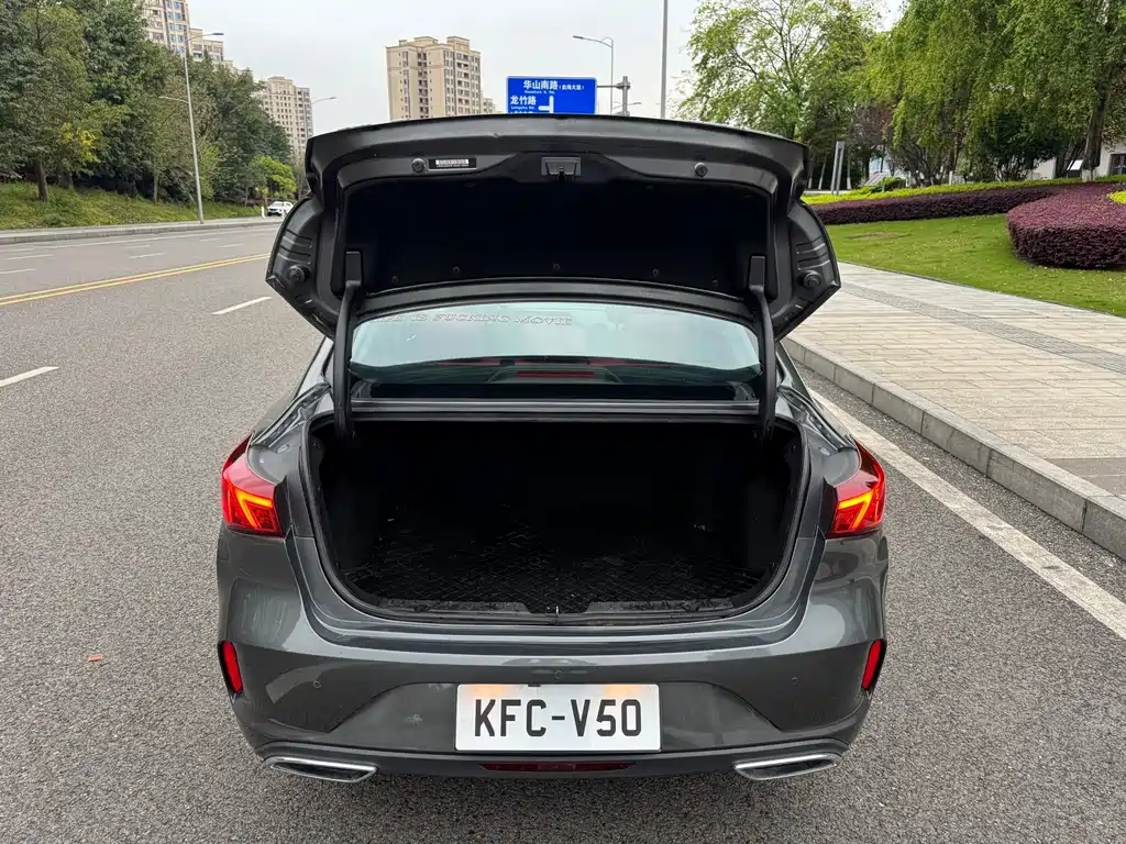 Changan Yi Dong 2022 PLUS Blue Whale NE 1.4T GDI DCT Premium Edition 2022 - thumbnail 18