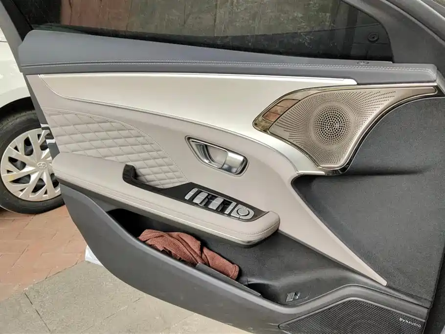 BYD Han 2024 EV Glory Edition 605KM FWD Premium 2024 - thumbnail 7
