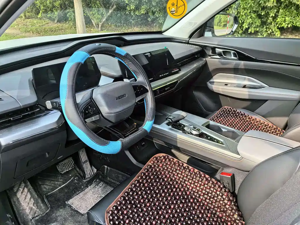 Changan Oushang Changan Oushang Z6 2022 Blue Whale 1.5T DCT Smart Enjoy Edition 2023 - thumbnail 3