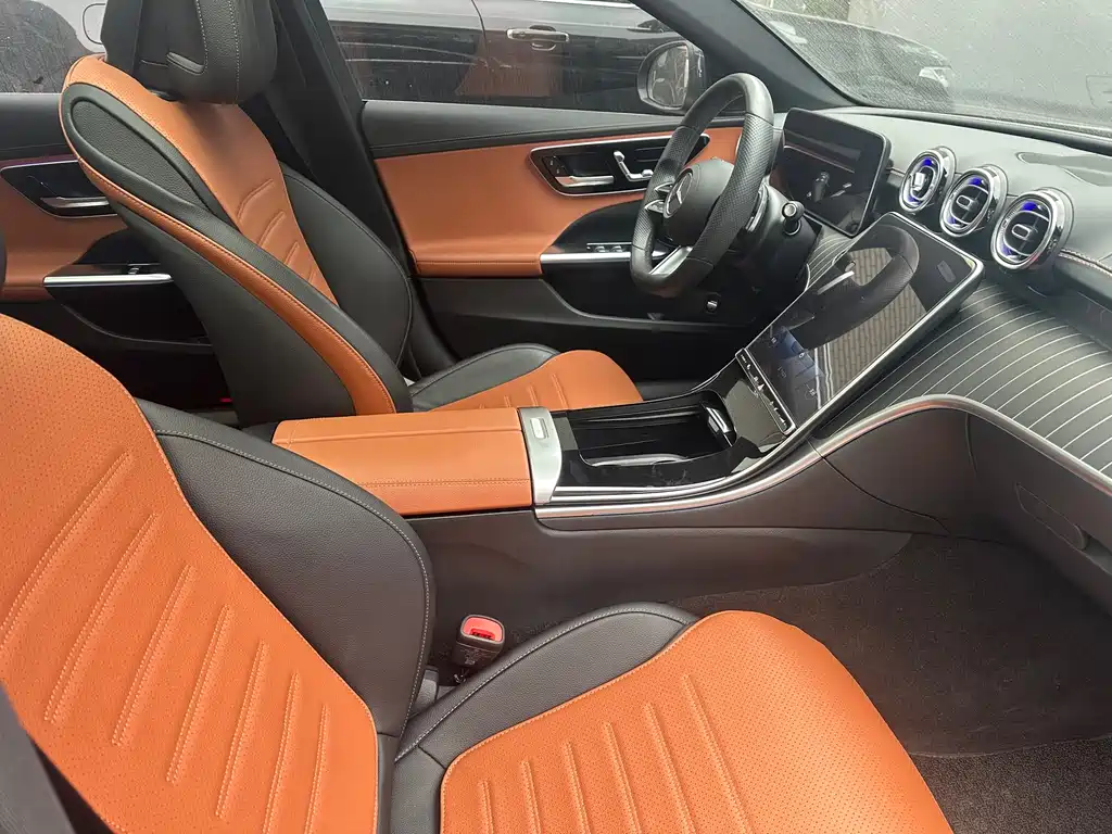Mercedes-Benz Mercedes-Benz C-Class 2022 C 260 L Sport Edition 2022 - thumbnail 4