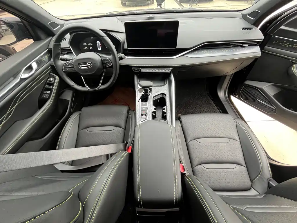 Geely Auto Star Ray 2023 1.5TD Kunlun Edition 2023 - thumbnail 6