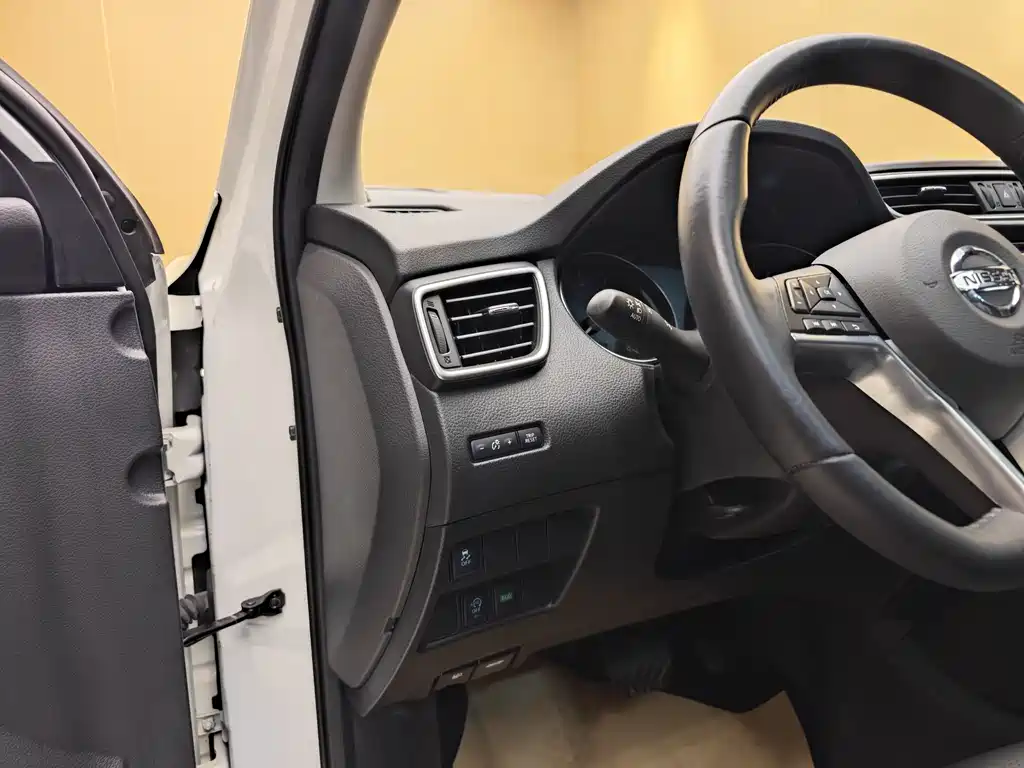 Nissan Nissan Qashqai 2022 2.0L CVT XV Premium 2022 - thumbnail 11