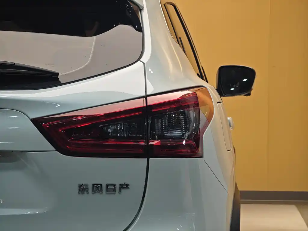 Nissan Nissan Qashqai 2022 2.0L CVT XV Premium 2022 - thumbnail 26