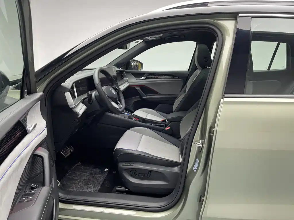 Volkswagen Tayron 2025 Tayron L 380TSI 4WD Luxury Easy Package 2025 - thumbnail 11
