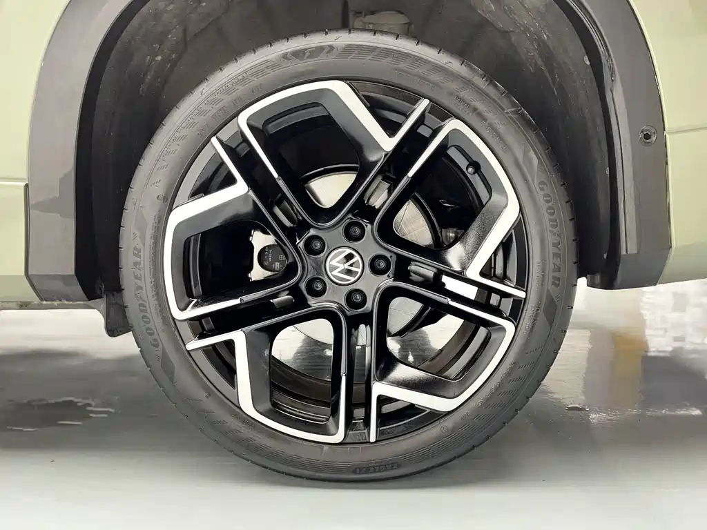 Volkswagen Tayron 2025 Tayron L 380TSI 4WD Luxury Easy Package 2025 - thumbnail 14