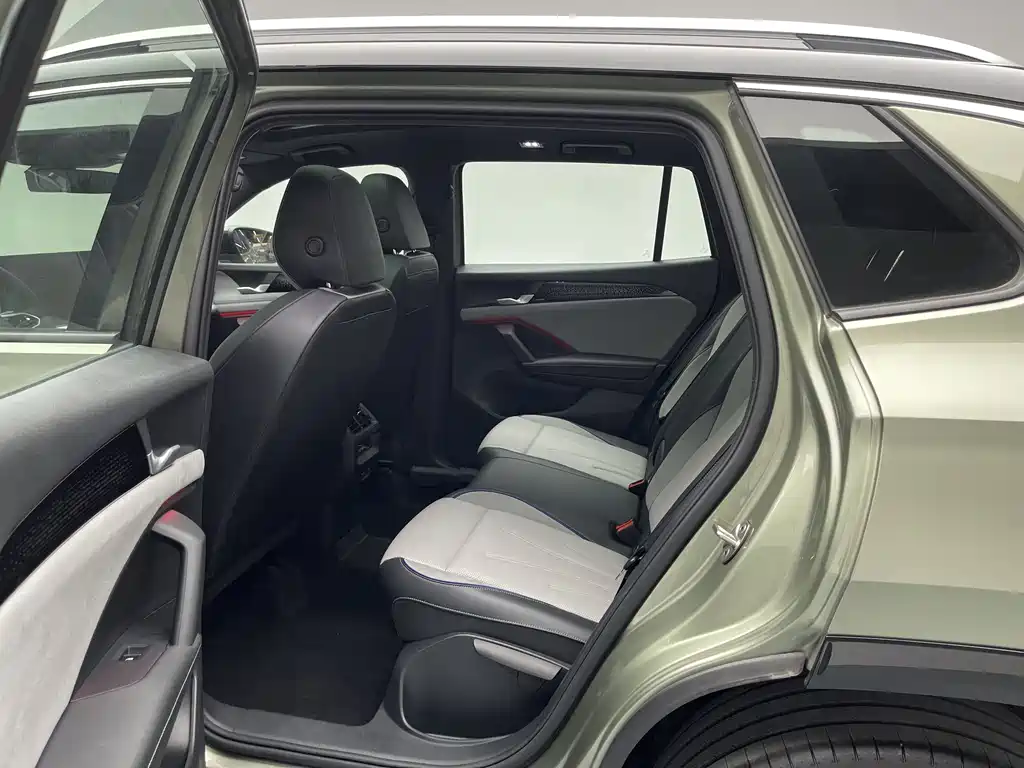 Volkswagen Tayron 2025 Tayron L 380TSI 4WD Luxury Easy Package 2025 - thumbnail 21