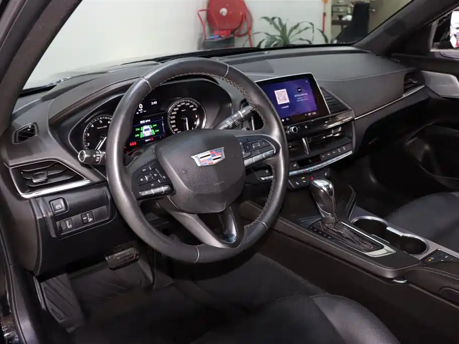 Cadillac Cadillac CT4 2022 28T Luxury 2022 - thumbnail 9