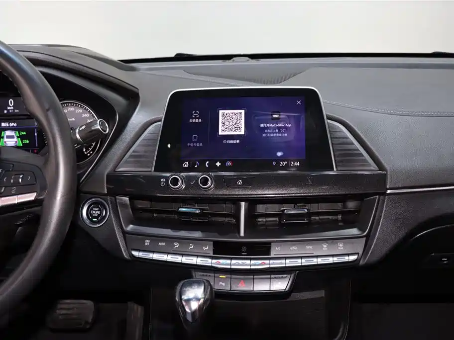 Cadillac Cadillac CT4 2022 28T Luxury 2022 - thumbnail 13