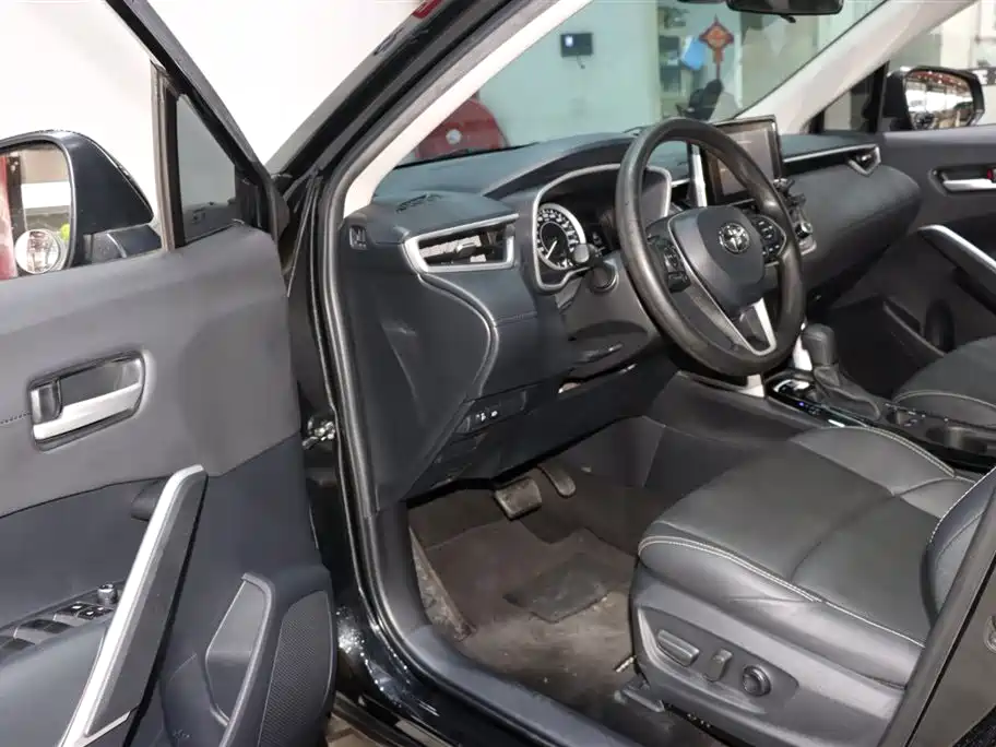 Toyota Toyota Corolla Cross 2022 2.0L CVT Luxury Edition 2023 - thumbnail 8