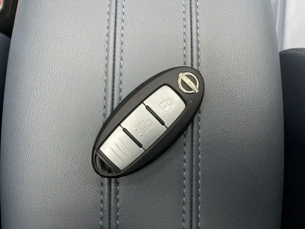 Nissan Nissan Qashqai 2025 Honor 2.0L CVT XV+ Premium Edition 2024 - thumbnail 2