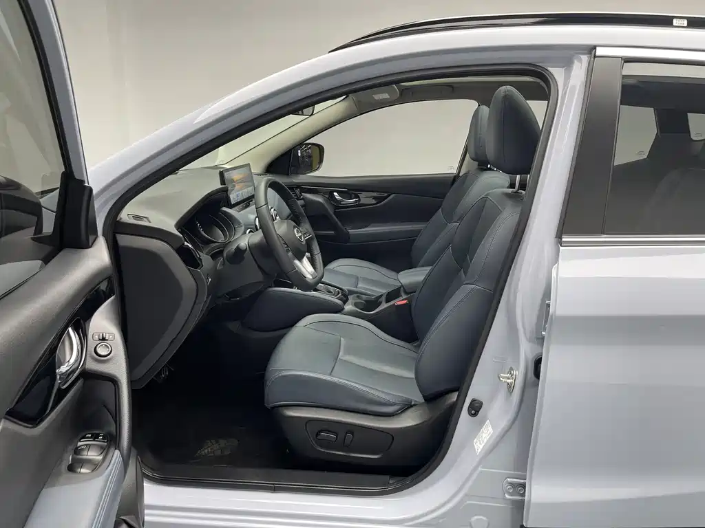 Nissan Nissan Qashqai 2025 Honor 2.0L CVT XV+ Premium Edition 2024 - thumbnail 8