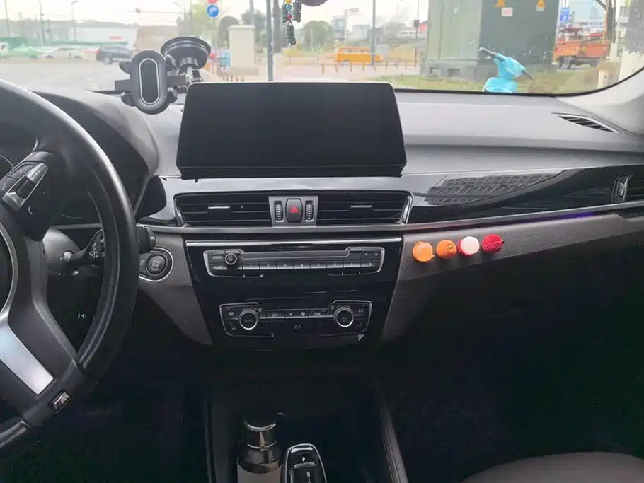 BMW BMW X1 2021 Facelift sDrive25Li Leading Edition 2021 - thumbnail 12