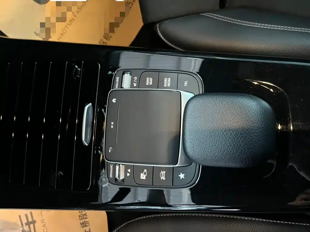 Mercedes-Benz Mercedes-Benz A-Class 2021 A 200 L Sport Sedan Fashion Edition 2022 - thumbnail 6
