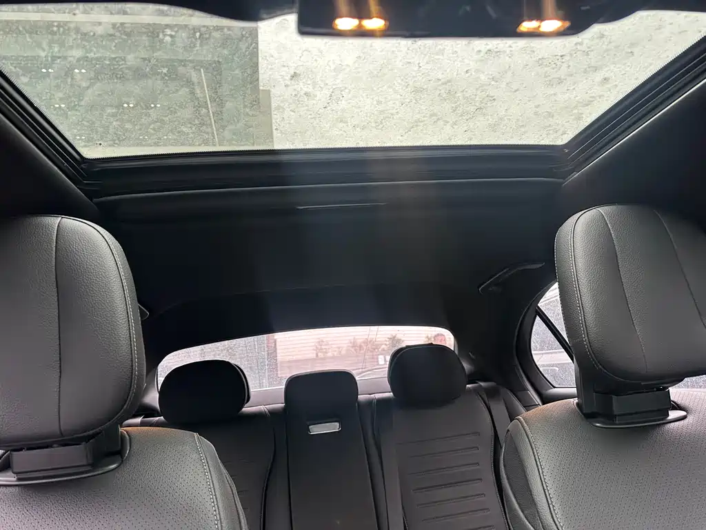 Mercedes-Benz Mercedes-Benz C-Class 2023 C 200 L Sport Edition 2023 - thumbnail 10