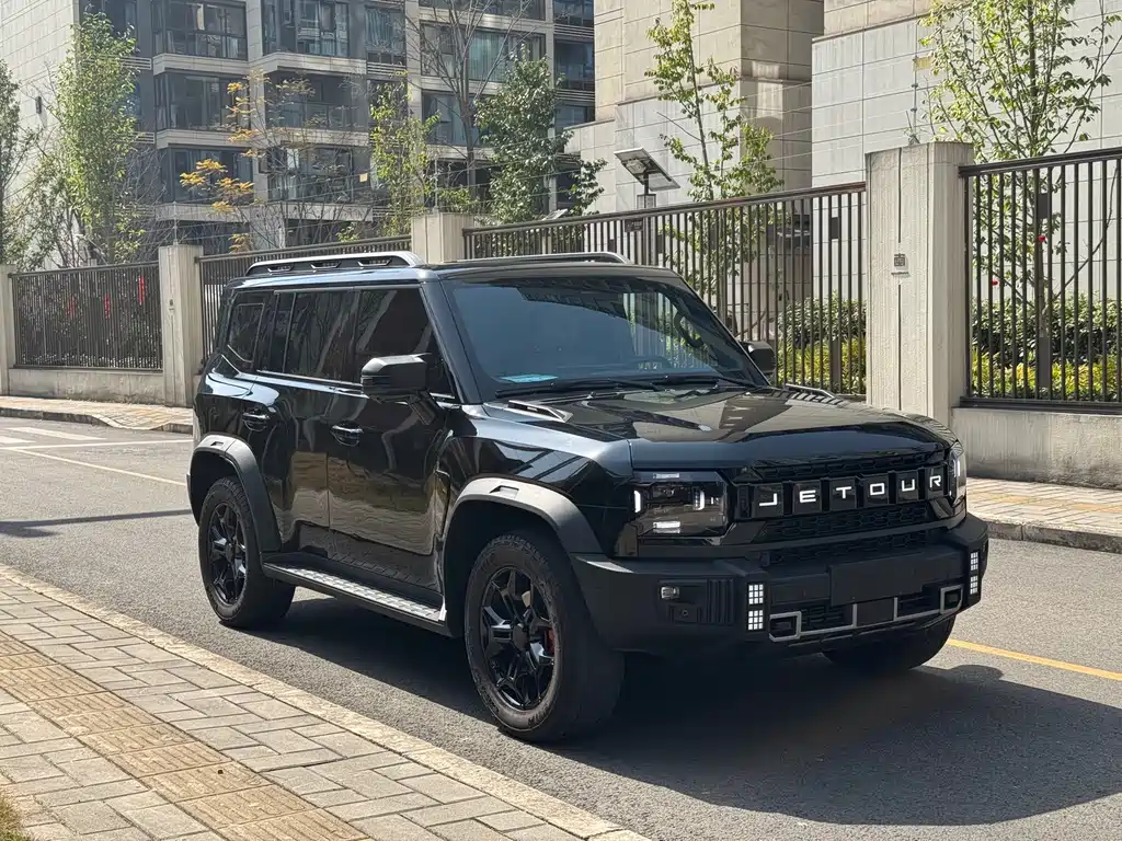 Jetour Jetour Traveler 2023 2.0T AWD Conquer PRO 2024 - thumbnail 3