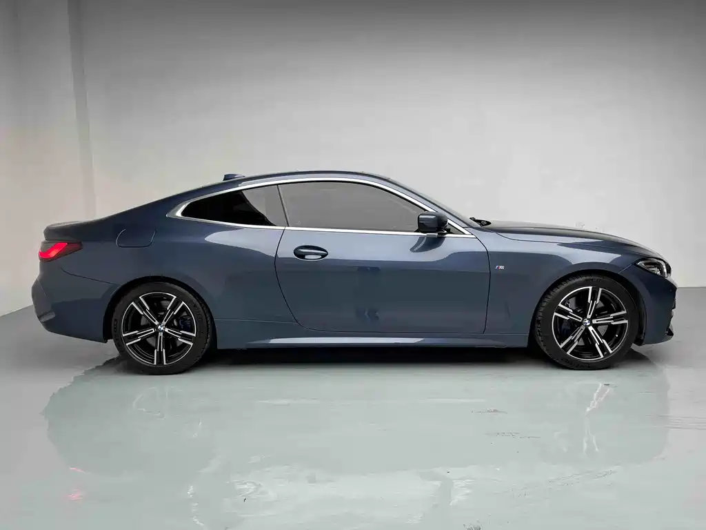 BMW BMW 4 Series 2021 Model Year Facelift 425i M Sport Package 2022 - thumbnail 4