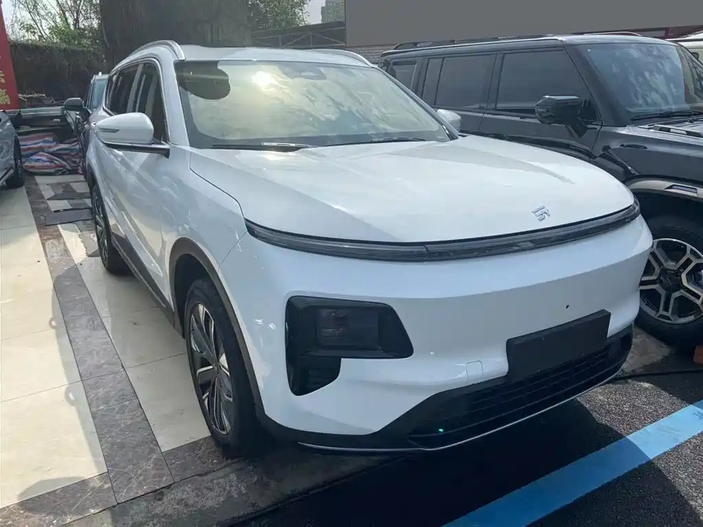Jetour Shanhai Jetour Shanhai L7 2024 1.5T 120km PRO 5-seater 2025 - thumbnail 3