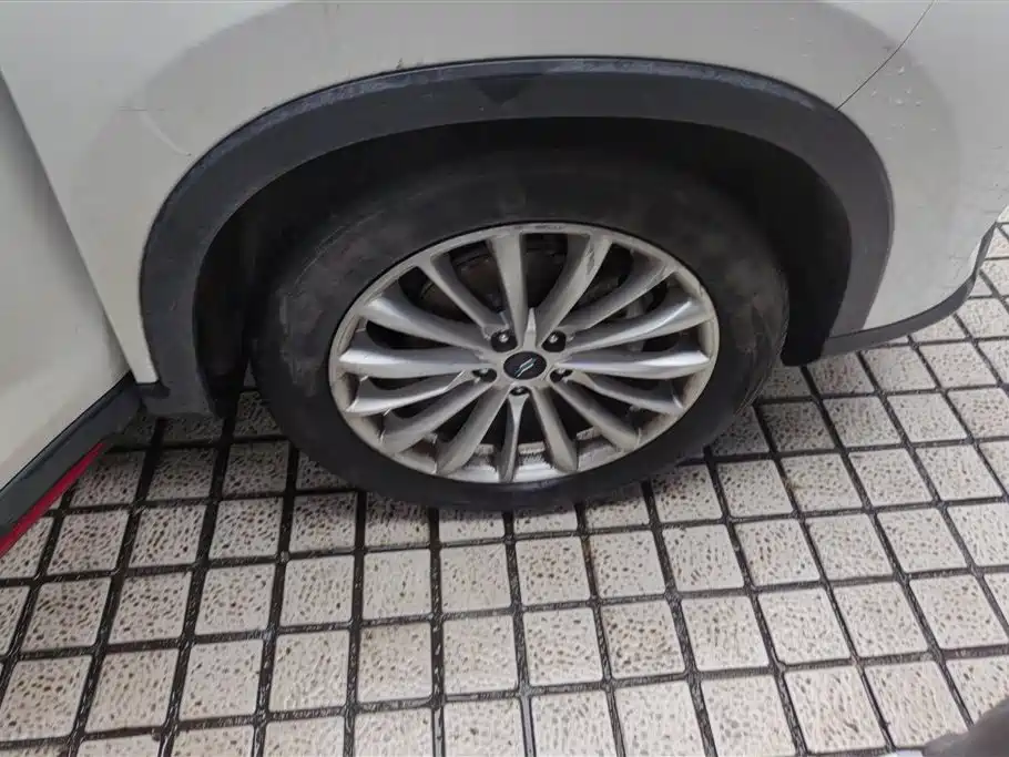 Changan Oushang Changan Oushang X7 PLUS 2022 1.5T Blue Whale Edition Automatic Premium Model 2023 - thumbnail 6