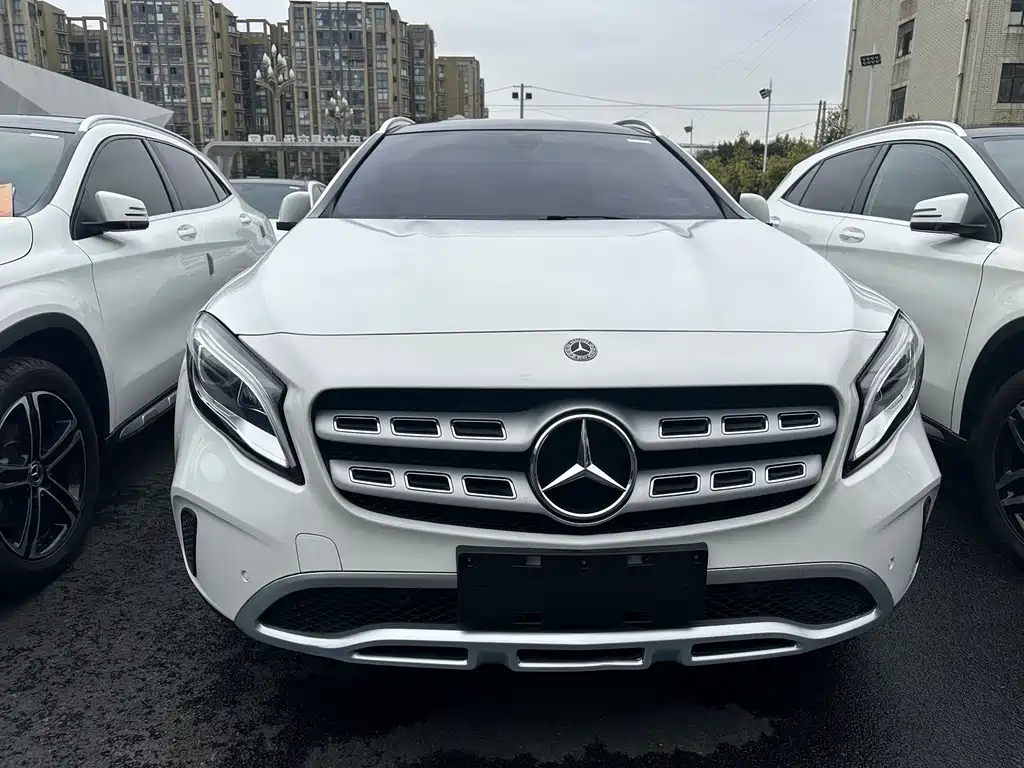 Mercedes-Benz Mercedes-Benz GLA 2018 GLA 200 Style 2019 - thumbnail 2