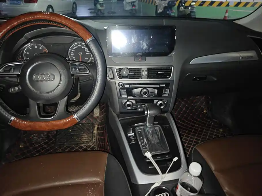 Audi Audi Q5 2017 40 TFSI Technology Edition 2016 - thumbnail 12