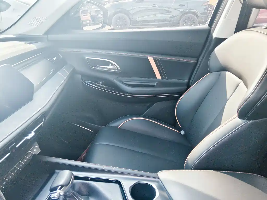 Changan Oushang Changan Oushang X7 PLUS 2022 1.5T Blue Whale Edition Auto Geeker Flagship 2022 - thumbnail 4