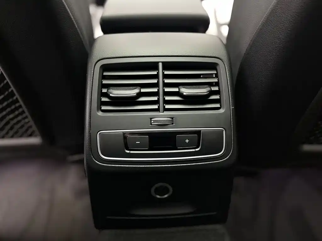 Audi Audi A5 Import 2021 Sportback 45 TFSI quattro Premium Dynamic Model 2020 - thumbnail 27