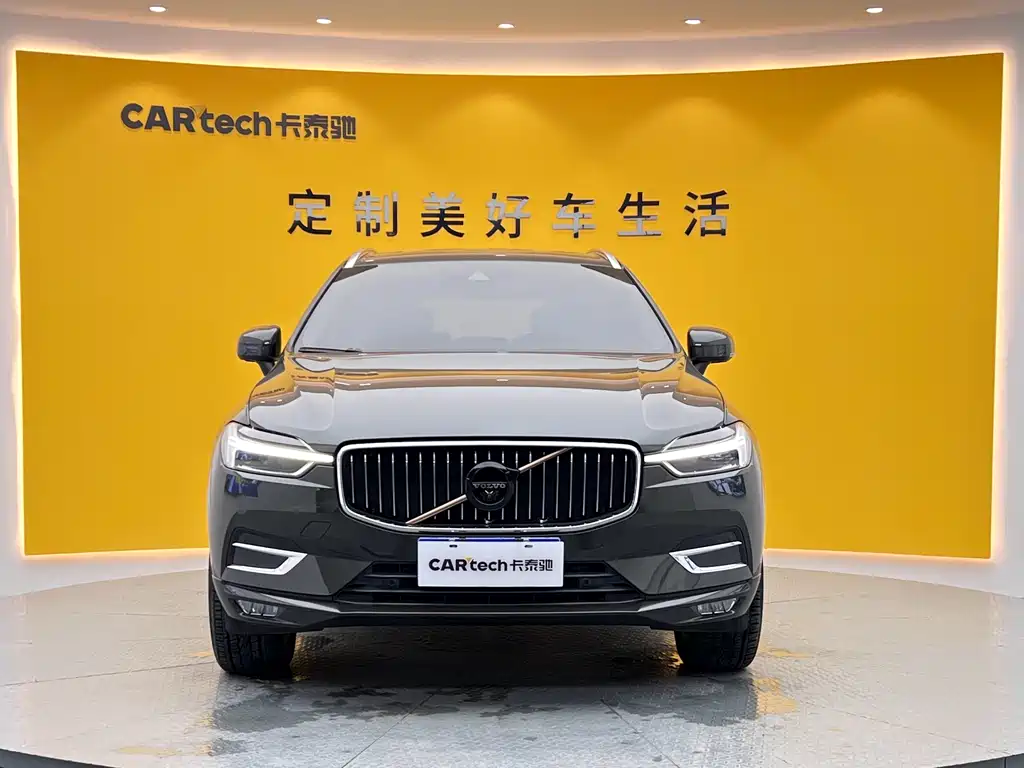 Volvo Volvo XC60 2019 T5 AWD Luxury Edition 2019 - thumbnail 2