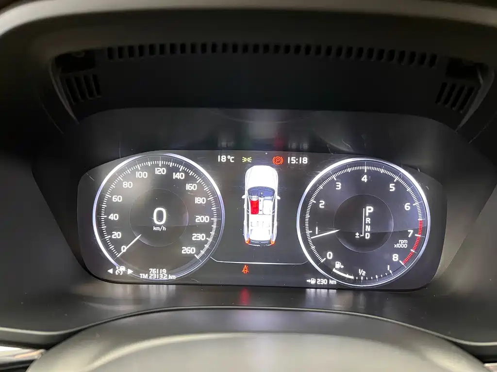 Volvo Volvo XC60 2019 T5 AWD Luxury Edition 2019 - thumbnail 11