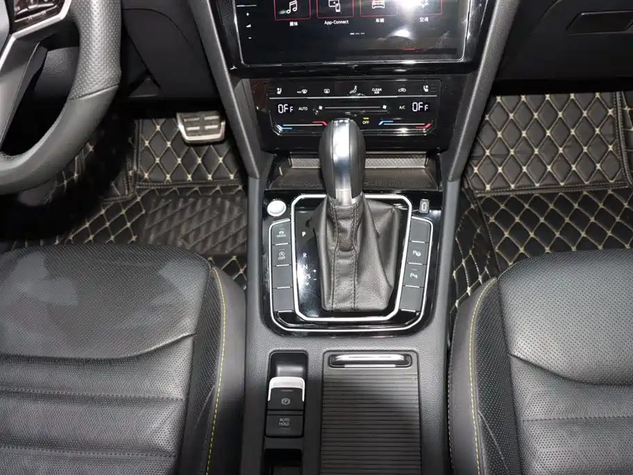 Volkswagen FAW-Volkswagen CC 2023 380TSI Dazzling Edition 2023 - thumbnail 14