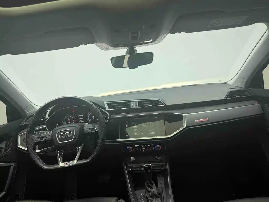 Audi Audi Q3 Sportback 2020 40 TFSI Fashion Edition 2020 - thumbnail 3