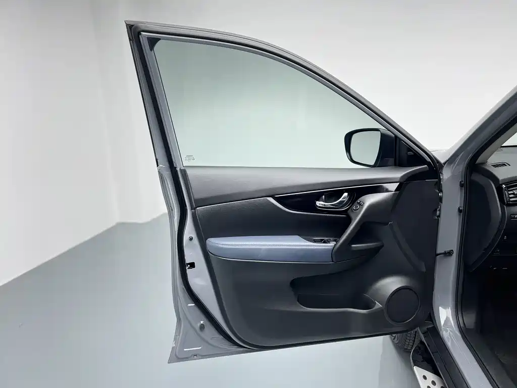 Nissan X-Trail 2025 Honor 2.0L 2WD Leading Edition 2025 - thumbnail 6