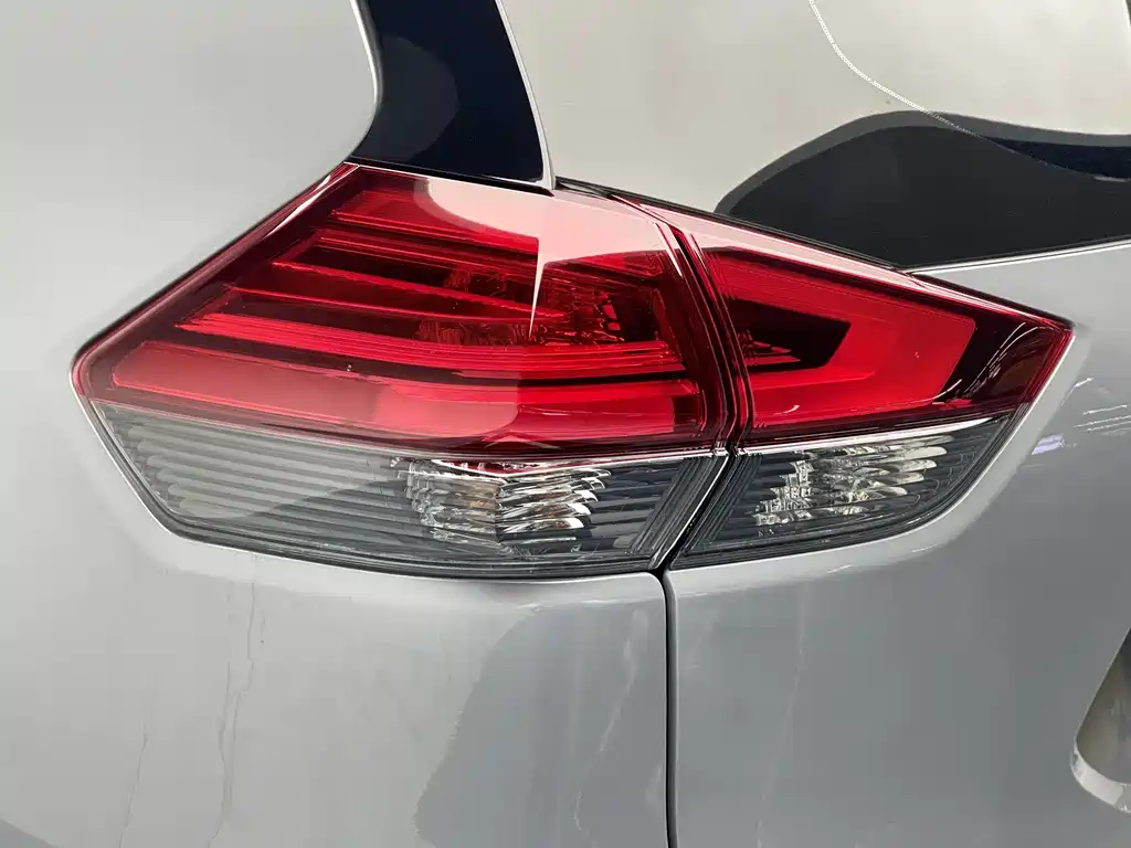 Nissan X-Trail 2025 Honor 2.0L 2WD Leading Edition 2025 - thumbnail 12