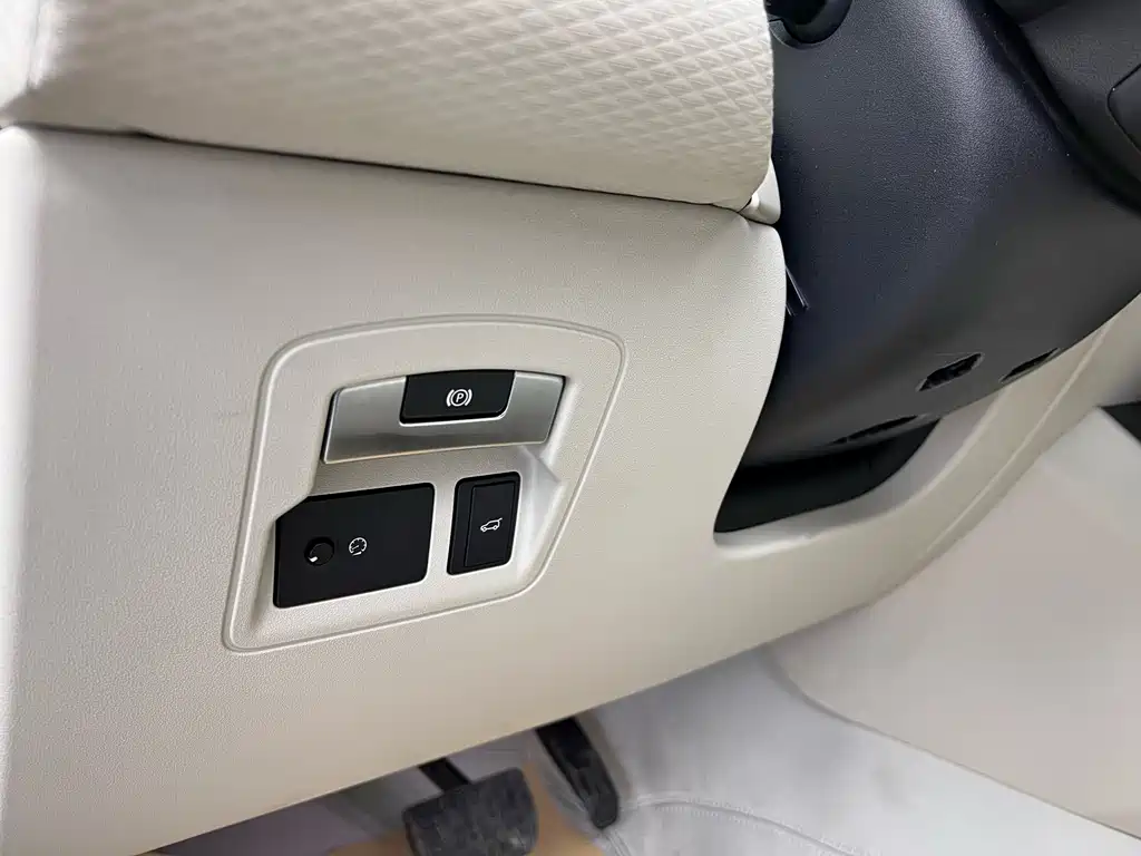 Land Rover Range Rover Sport 2017 P380 R-DYNAMIC S 2019 - thumbnail 6