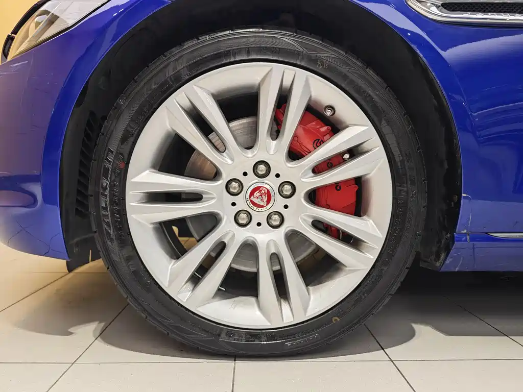 Jaguar Jaguar XEL 2019 2.0T 200PS Premium Edition 2019 - thumbnail 5