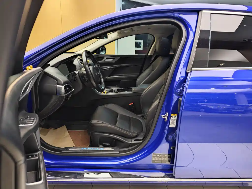 Jaguar Jaguar XEL 2019 2.0T 200PS Premium Edition 2019 - thumbnail 13