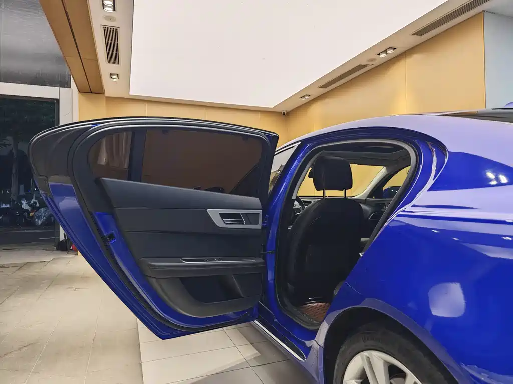 Jaguar Jaguar XEL 2019 2.0T 200PS Premium Edition 2019 - thumbnail 21