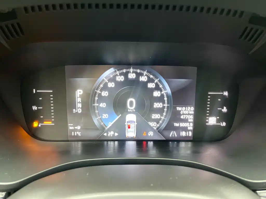 Volvo Volvo XC60 2020 T5 AWD Momentum Luxury Edition 2020 - thumbnail 7