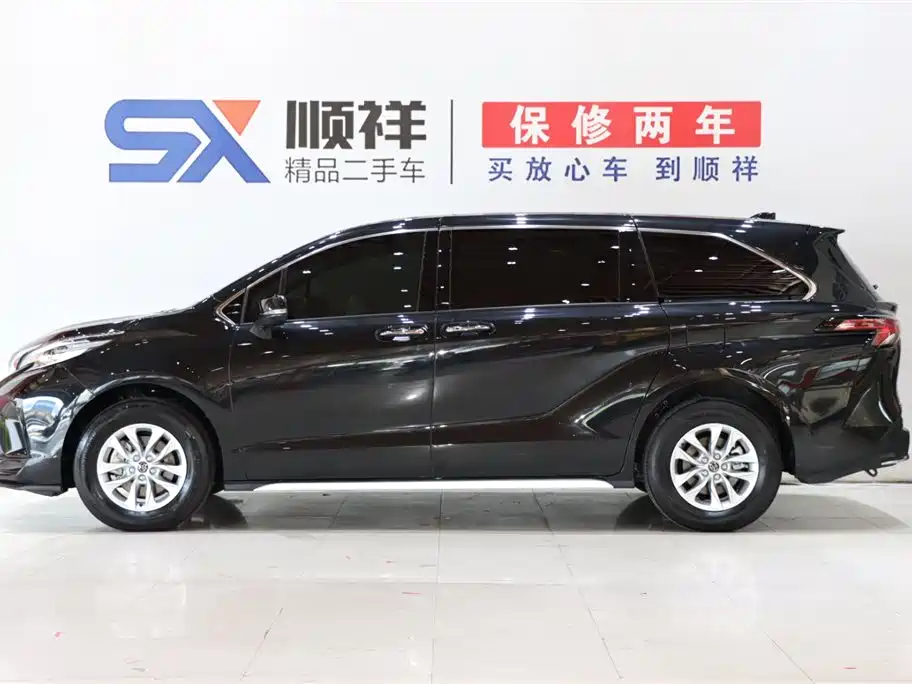 Toyota Toyota Granvia 2026 2.5L Hybrid Comfort Edition 2025 - thumbnail 4