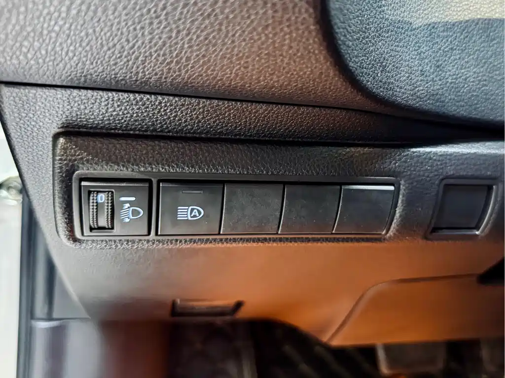 Toyota Toyota Levin 2019 185T CVT Luxury Edition China V 2019 - thumbnail 12