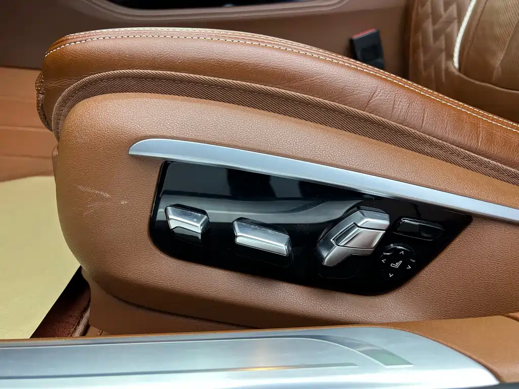 BMW BMW 7 Series 2018 730Li M Sport Package Premium Edition 2019 - thumbnail 8