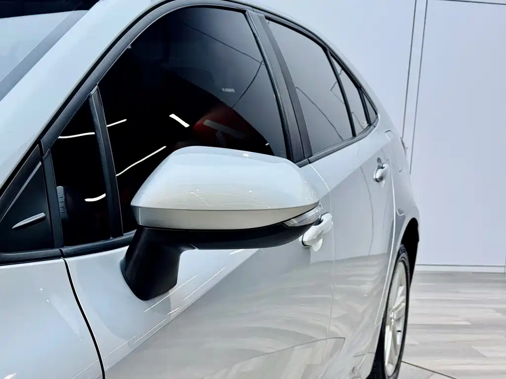 Toyota Toyota Levin 2019 185T CVT Luxury Edition China V 2019 - thumbnail 24