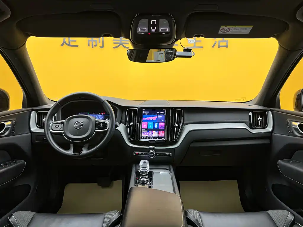 Volvo Volvo XC60 2023 B5 AWD Intelligent Distance Sport Edition 2023 - thumbnail 14